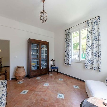 Joivy Light Flat With Great View, Cinque Terre Appartement Vernazza Buitenkant foto