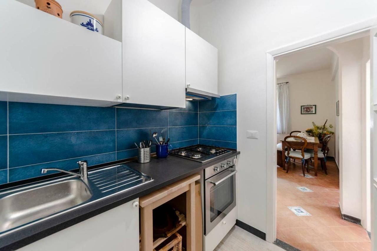 Joivy Light Flat With Great View, Cinque Terre Appartement Vernazza Buitenkant foto