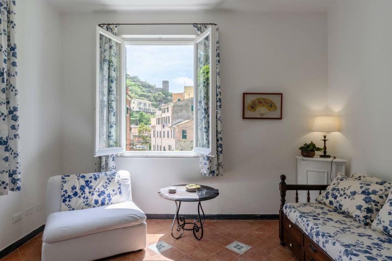 Joivy Light Flat With Great View, Cinque Terre Appartement Vernazza Buitenkant foto