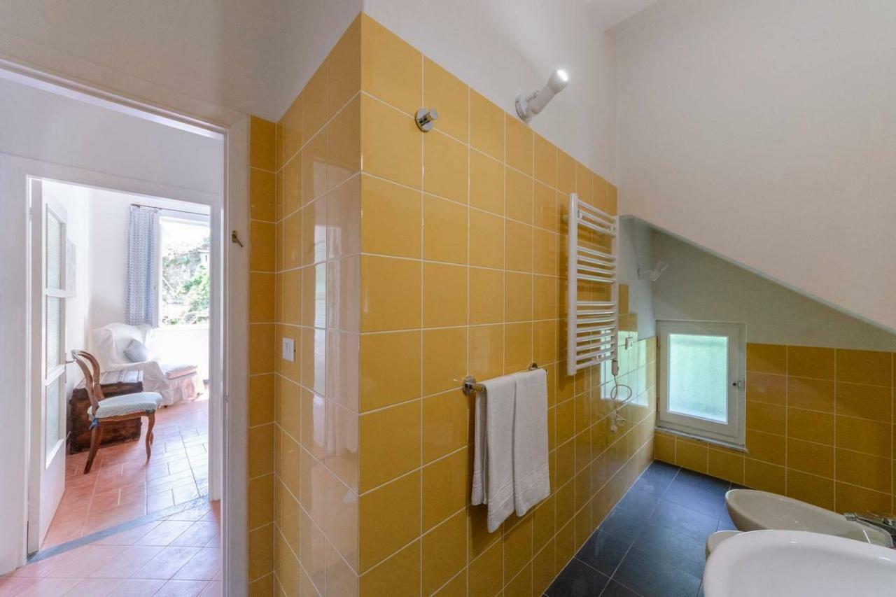 Joivy Light Flat With Great View, Cinque Terre Appartement Vernazza Buitenkant foto