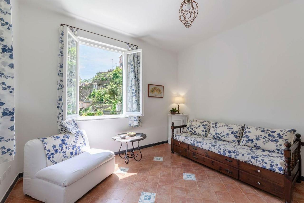 Joivy Light Flat With Great View, Cinque Terre Appartement Vernazza Buitenkant foto