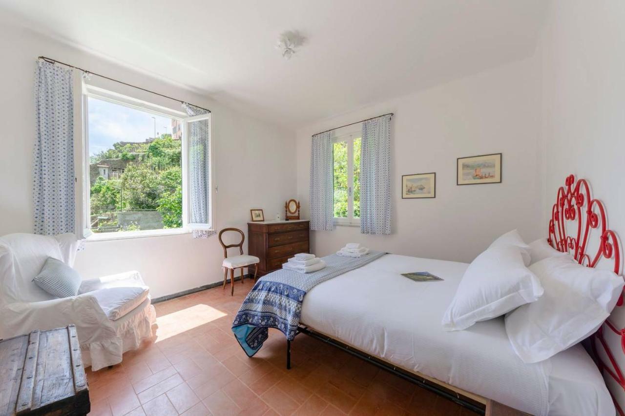 Joivy Light Flat With Great View, Cinque Terre Appartement Vernazza Buitenkant foto