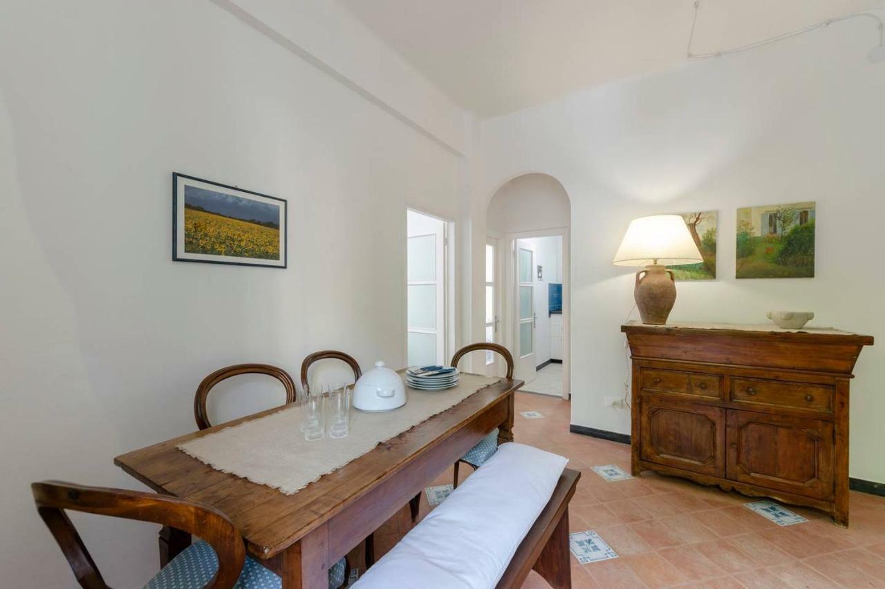 Joivy Light Flat With Great View, Cinque Terre Appartement Vernazza Buitenkant foto