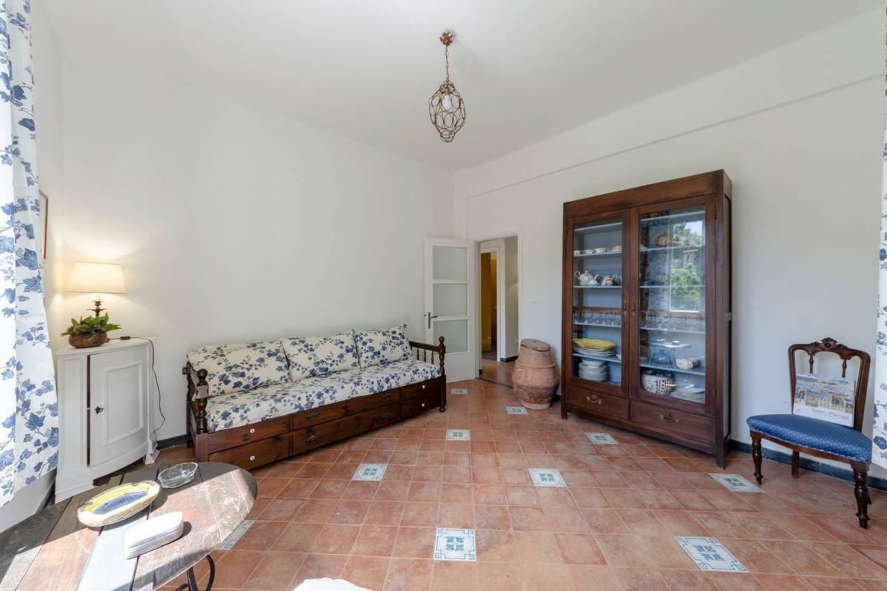Joivy Light Flat With Great View, Cinque Terre Appartement Vernazza Buitenkant foto