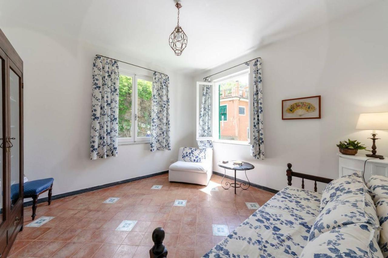 Joivy Light Flat With Great View, Cinque Terre Appartement Vernazza Buitenkant foto