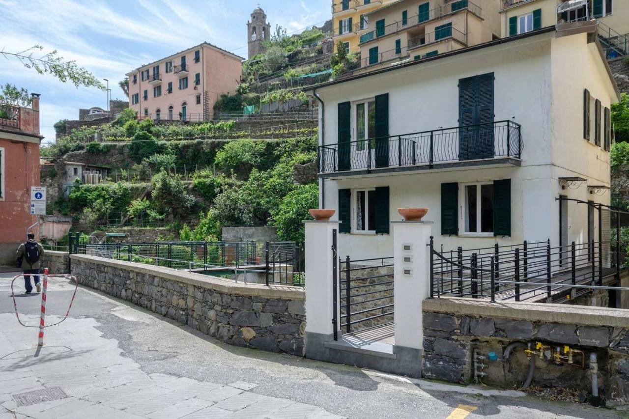 Joivy Light Flat With Great View, Cinque Terre Appartement Vernazza Buitenkant foto